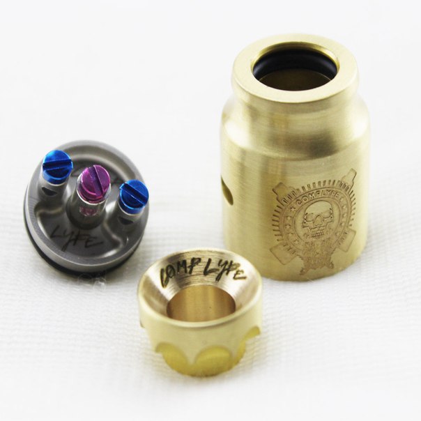 Comp Lyfe Battle Deck Battle Cap Styled smo-kingshop.it